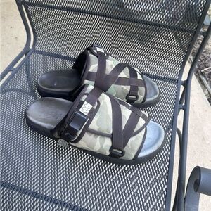 Camouflage Slide Sandals